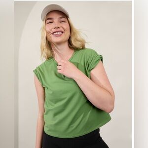 Green Athleta Essential Tee